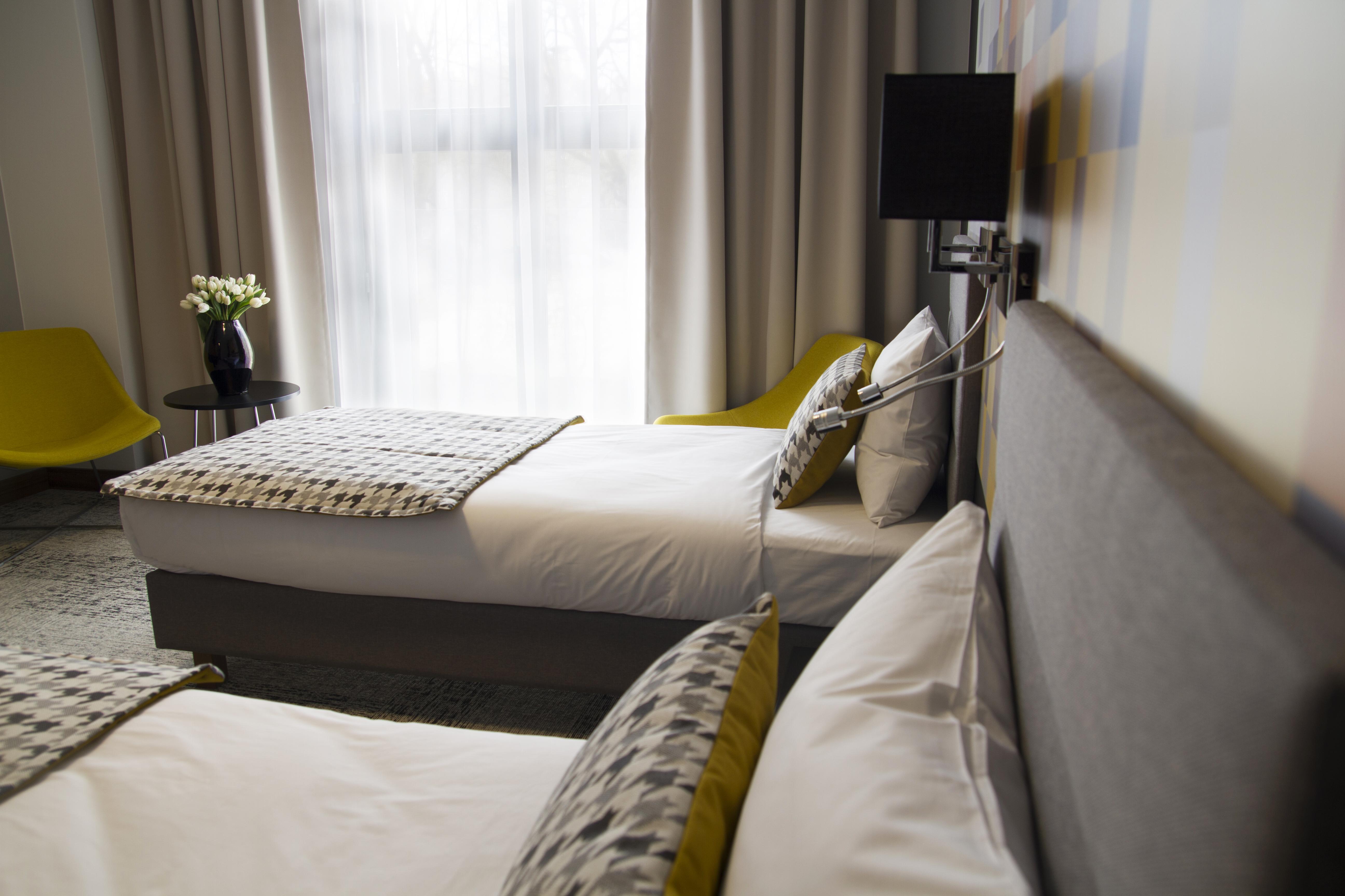 Ibb Hotel Гданск Екстериор снимка