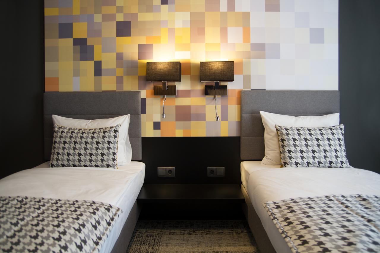 Ibb Hotel Гданск Екстериор снимка